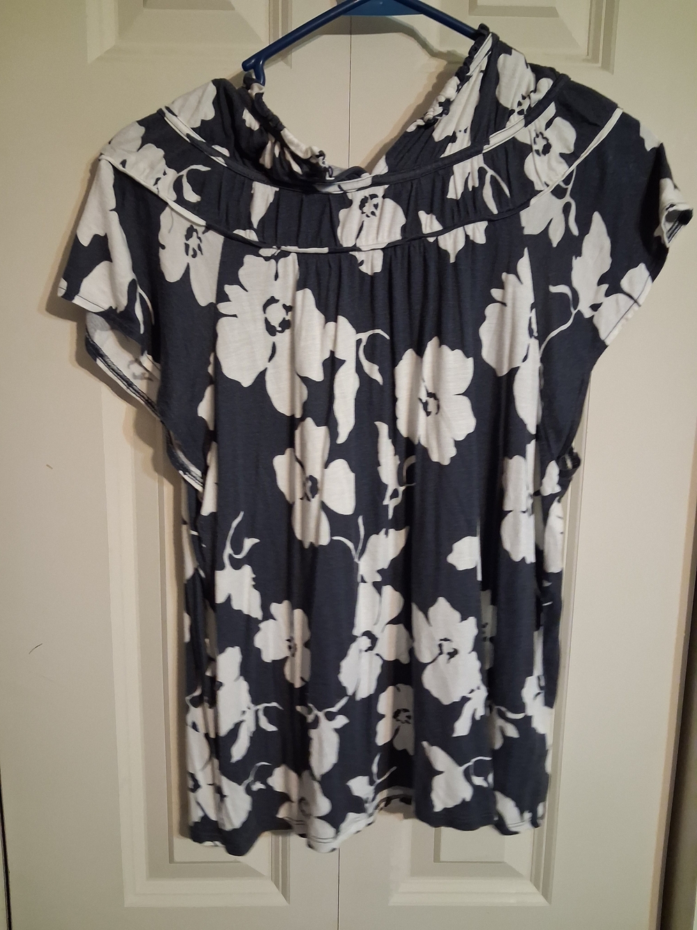 LOFT Charcoal Top with White Floral Print